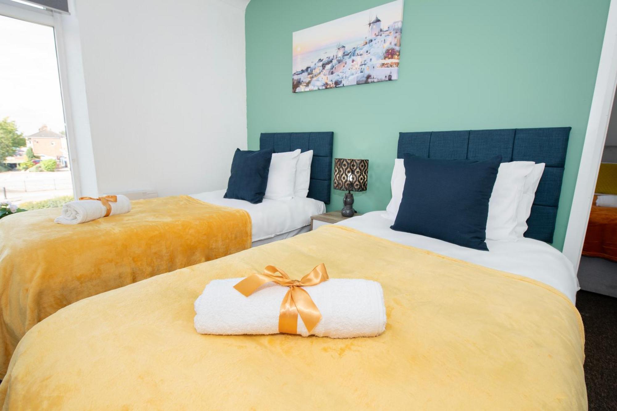 Versatile Cozy & Spacious Comfort Hull Apartments Кингстон-апон-Халл Экстерьер фото